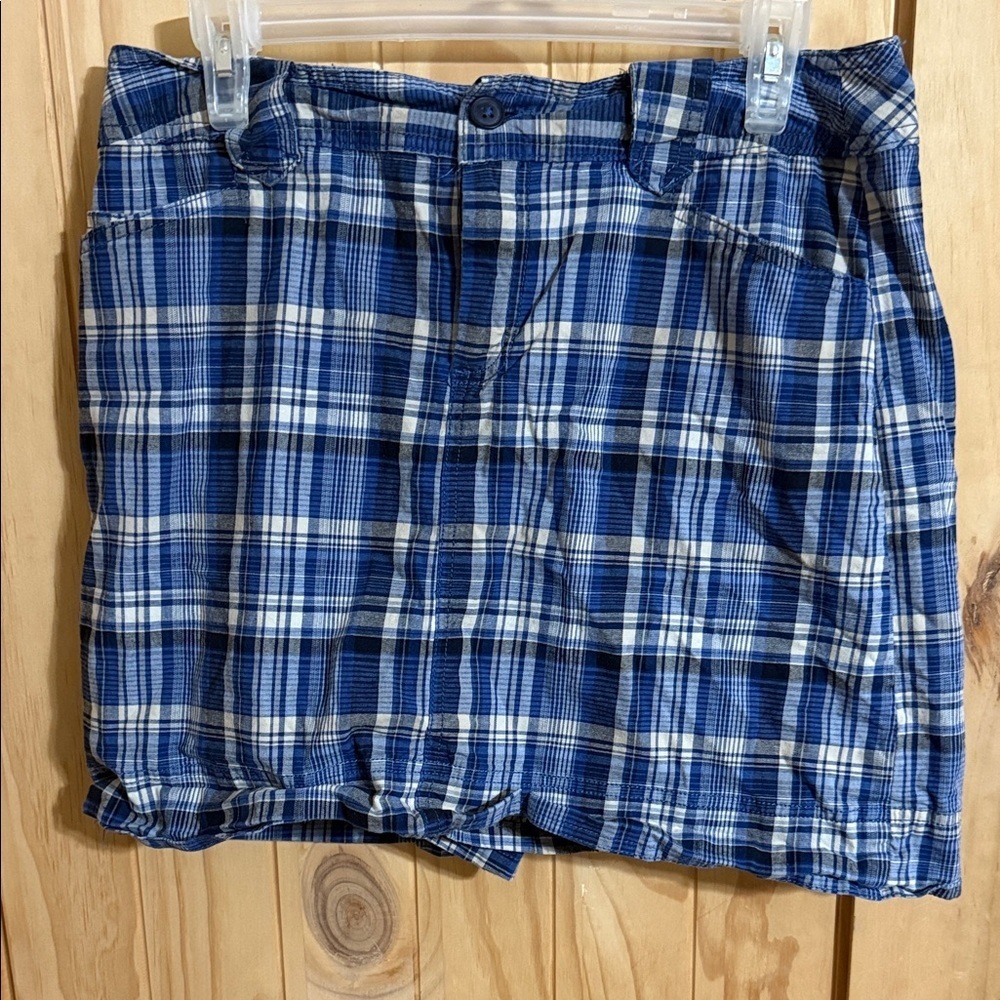 St. John's Bay Blue Plaid Women Shorts Skorts